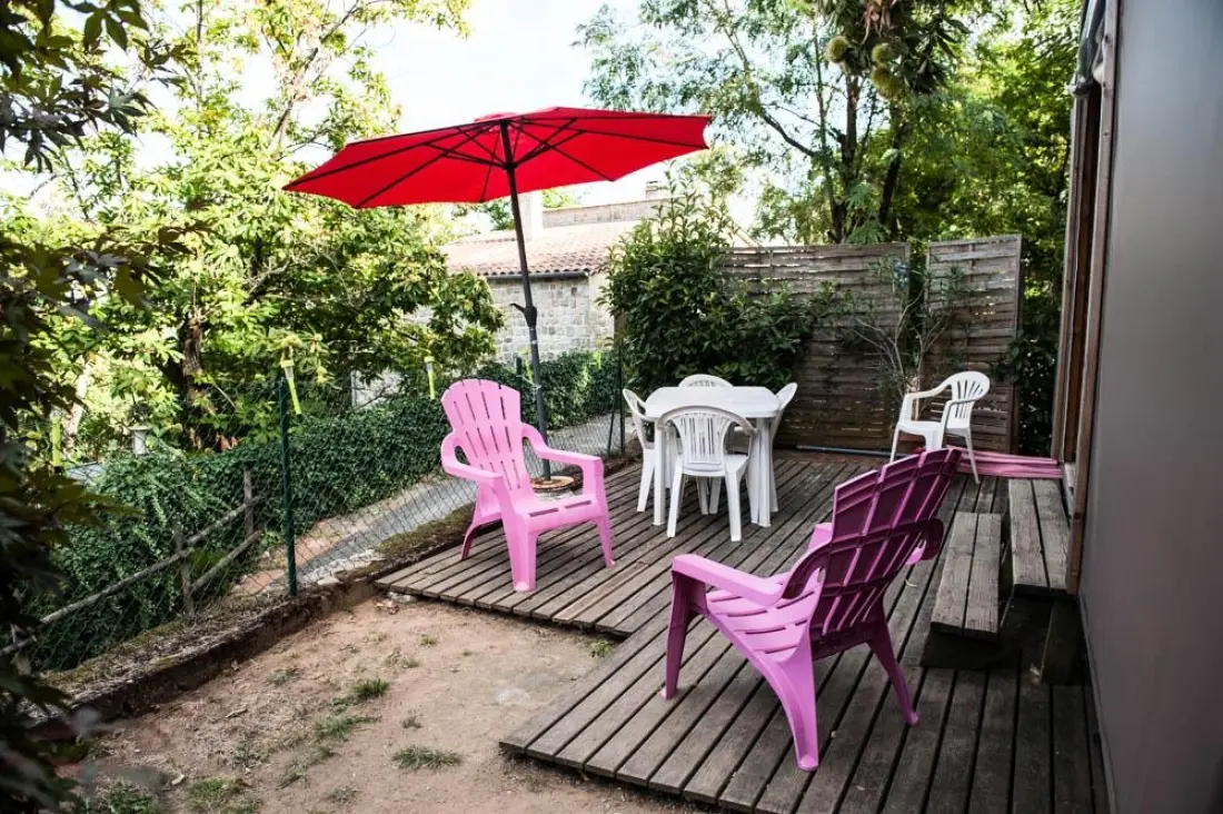 CAMPING LES CHATAIGNIERS 2 étoiles★★
