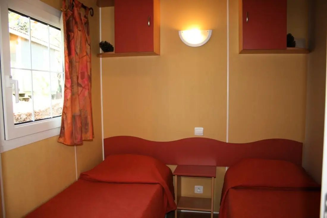 CAMPING LES CHATAIGNIERS 2 étoiles★★