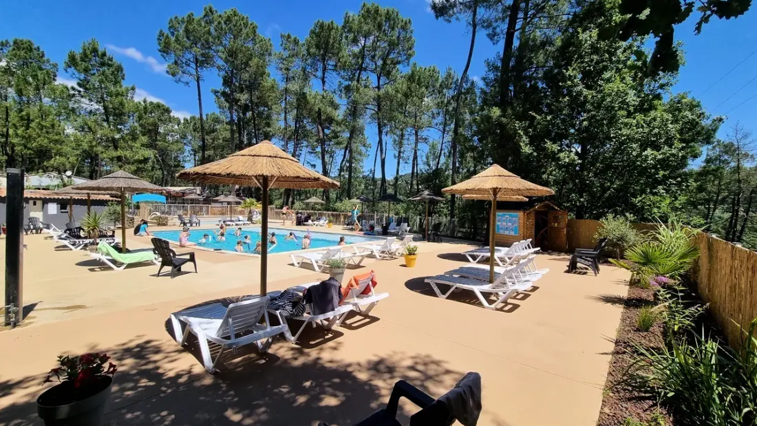Camping Paradis Bois Simonet 4 étoiles★★★★