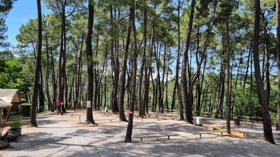 Camping Paradis Bois Simonet 4 étoiles★★★★