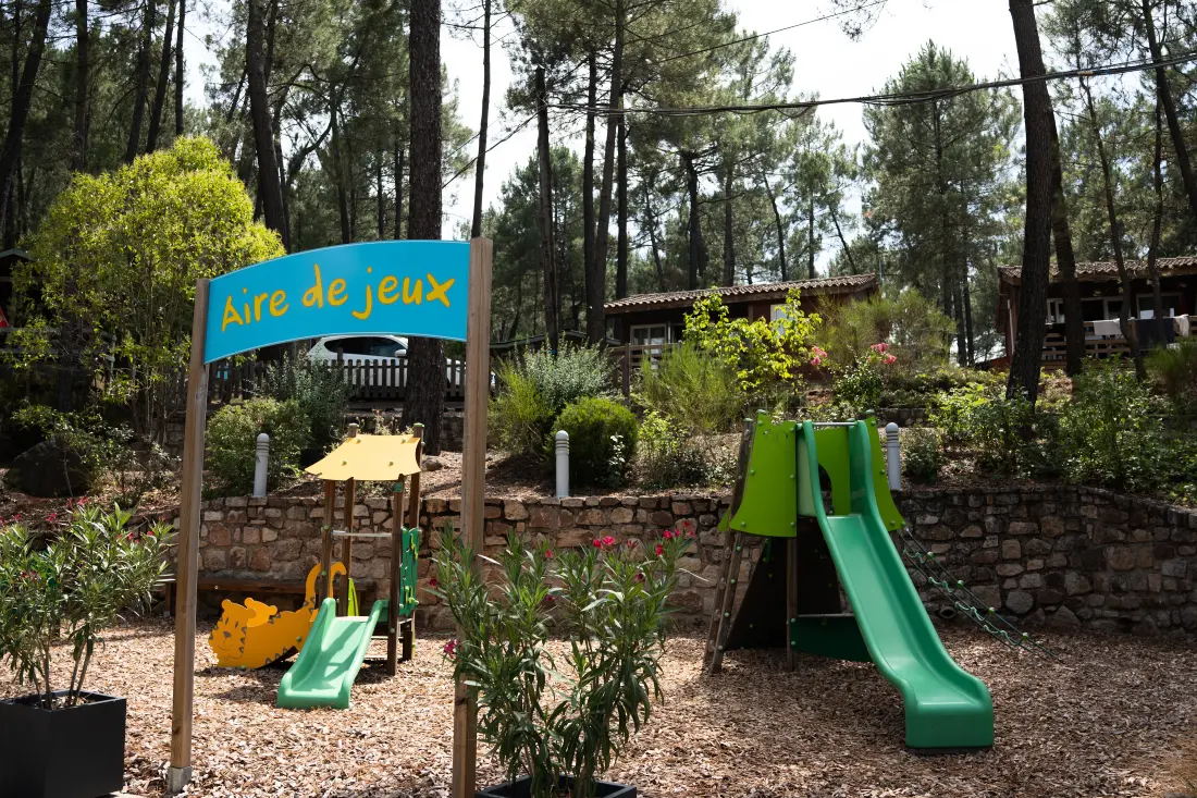 Camping Paradis Bois Simonet 4 étoiles★★★★