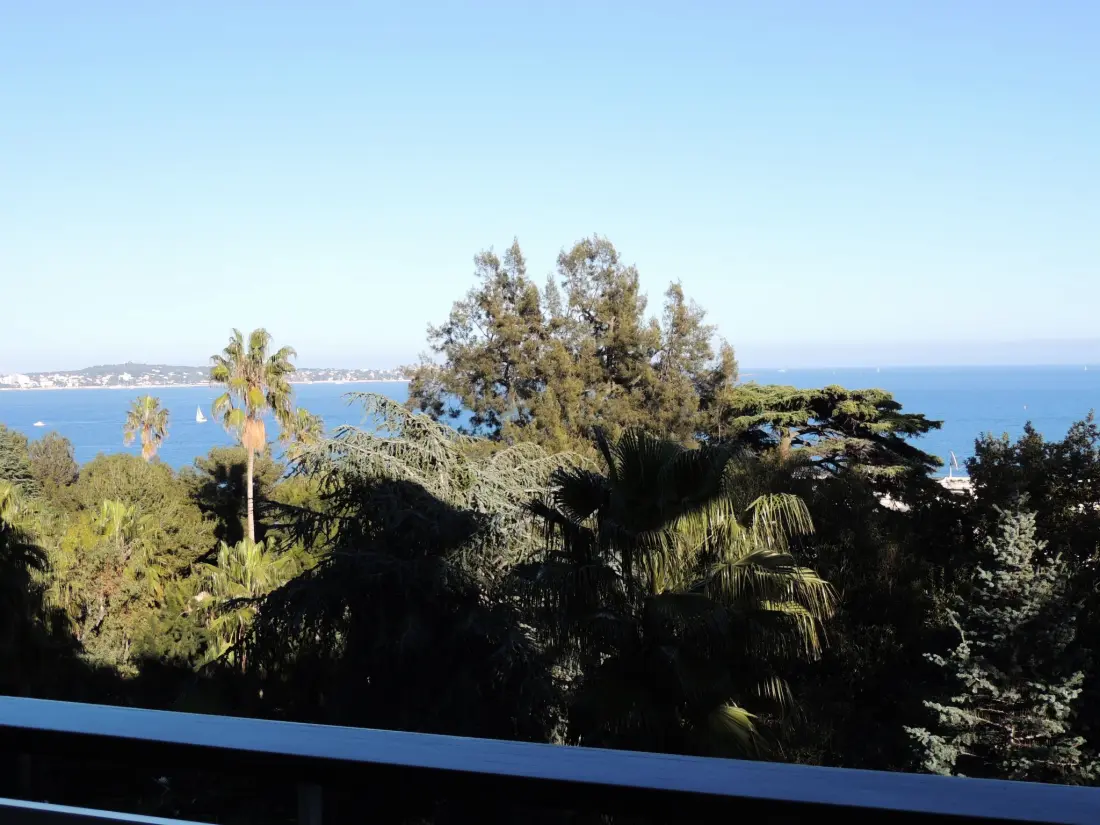 Résidence Studio Vue mer standing proche Cannes