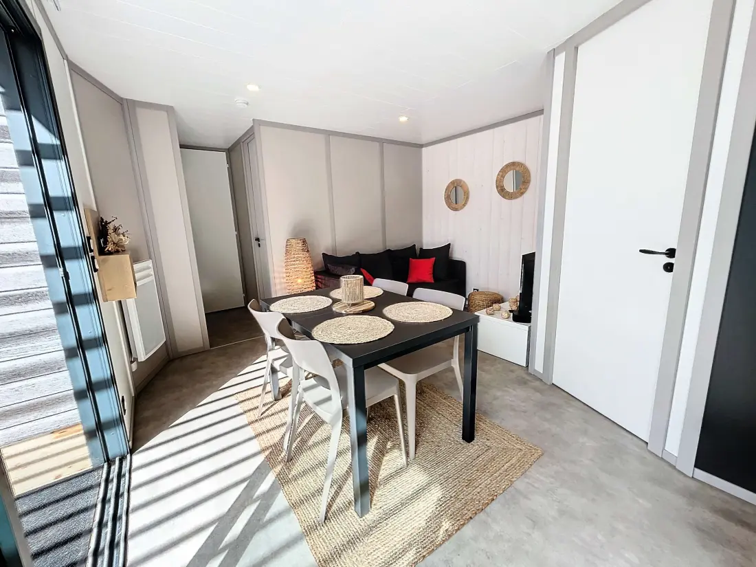 Maison de Vacances Jullouville 360
