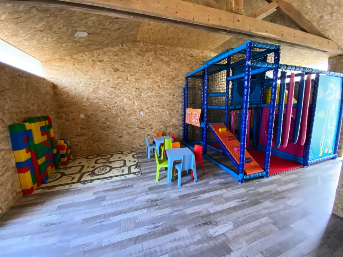 Flower Camping Le Pré des Sables 3 étoiles★★★