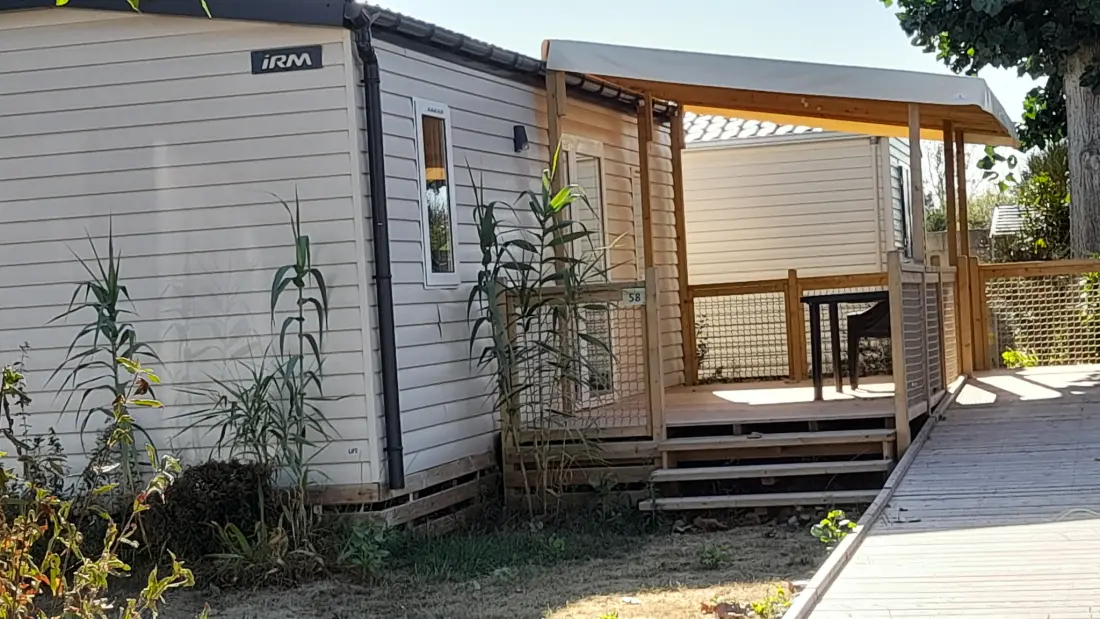 Flower Camping Le Pré des Sables 3 étoiles★★★