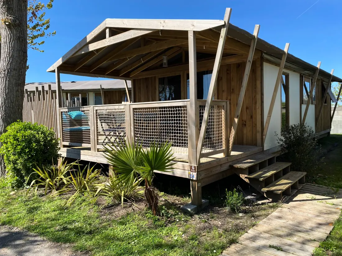 Flower Camping Le Pré des Sables 3 étoiles★★★