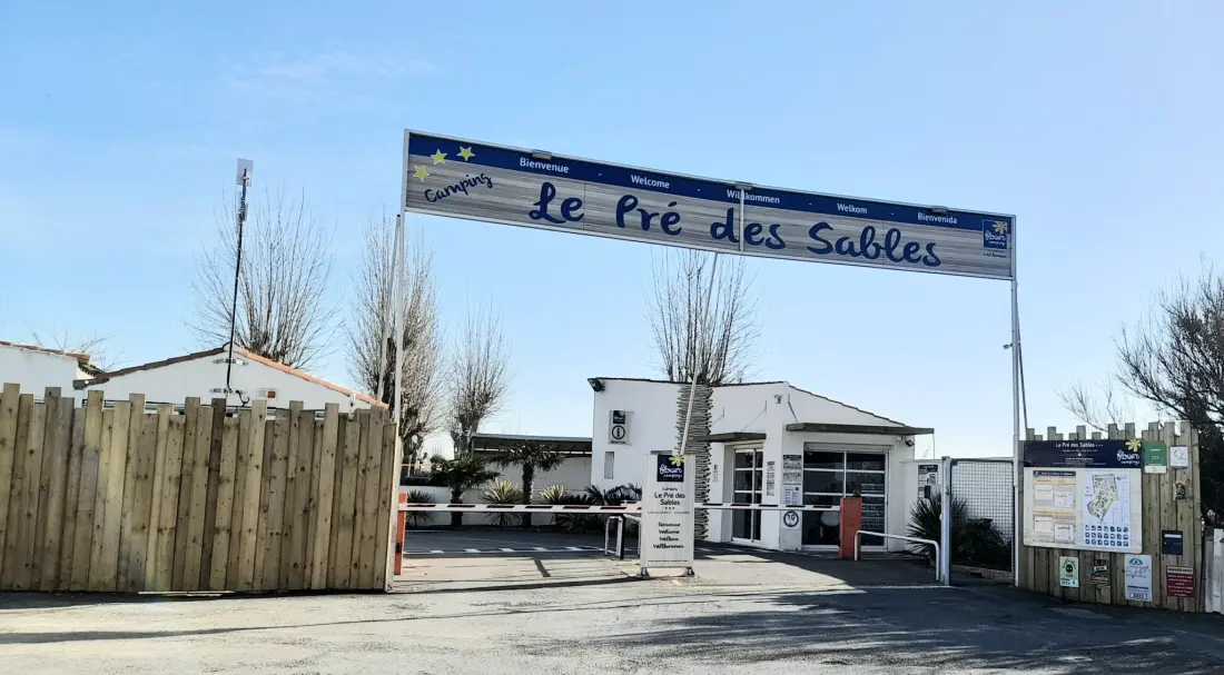 Flower Camping Le Pré des Sables 3 étoiles★★★