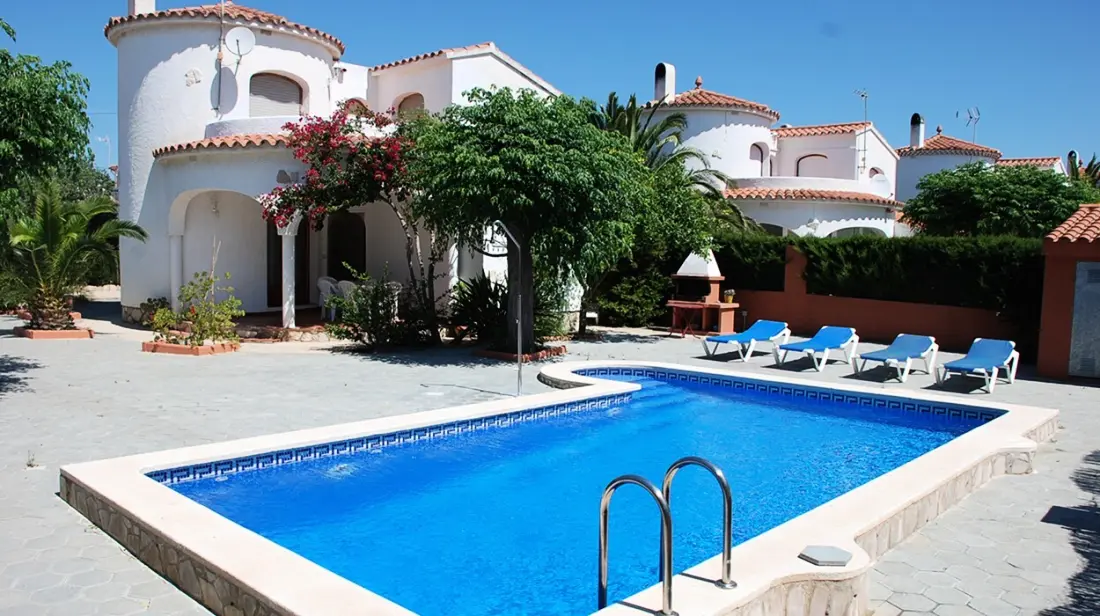 Vila 3 Calas
