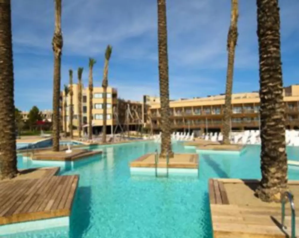 Hôtel Les Oliveres Beach Resort & Spa4 étoiles★★★★