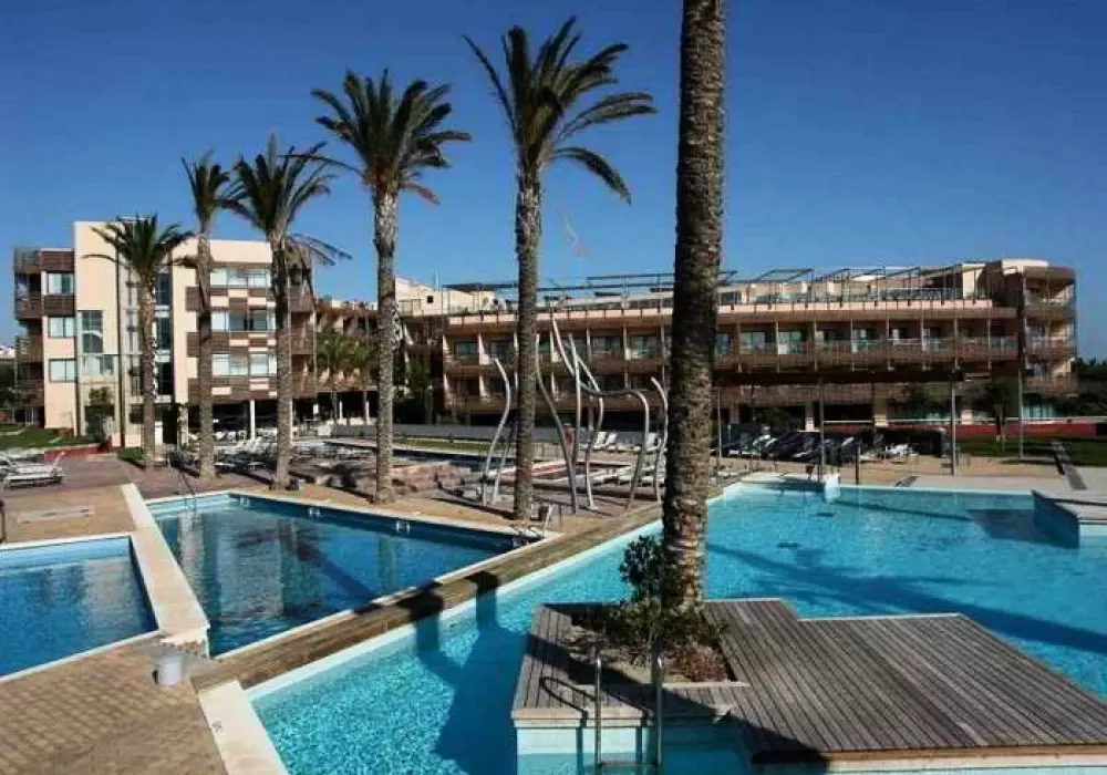 Hôtel Les Oliveres Beach Resort & Spa4 étoiles★★★★