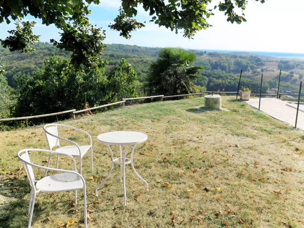 Maison de Vacances L'Honor-de-Cos