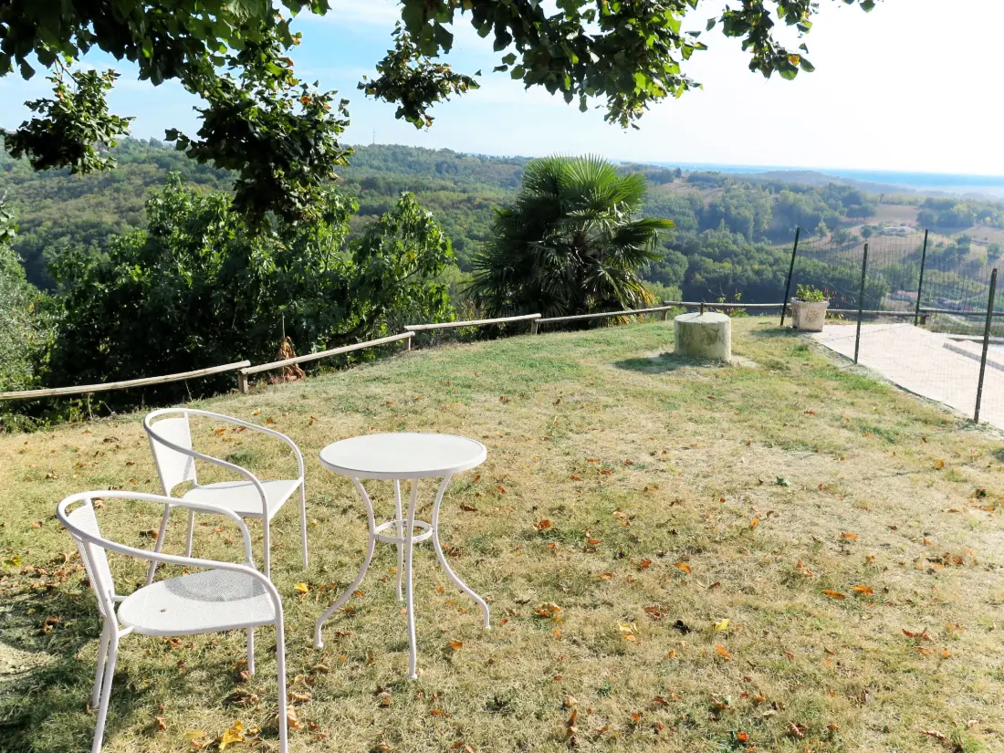 Maison de Vacances L'Honor-de-Cos