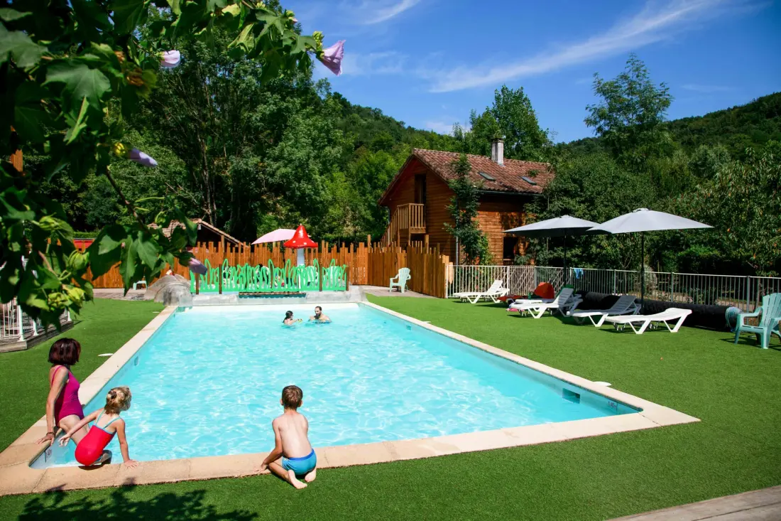 Camping l'Arize 4 étoiles★★★★