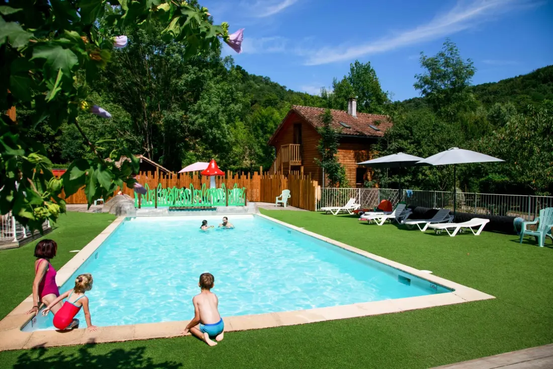 Camping l'Arize 4 étoiles★★★★