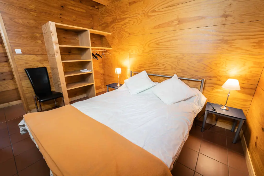 Gîte Chalet 6/8 personnes - les sous-bois de la bastide 3 étoiles