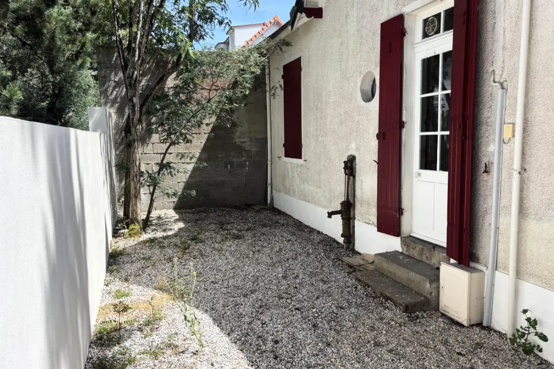 Maison Lumineuse Avec Terrasse Et Jardin