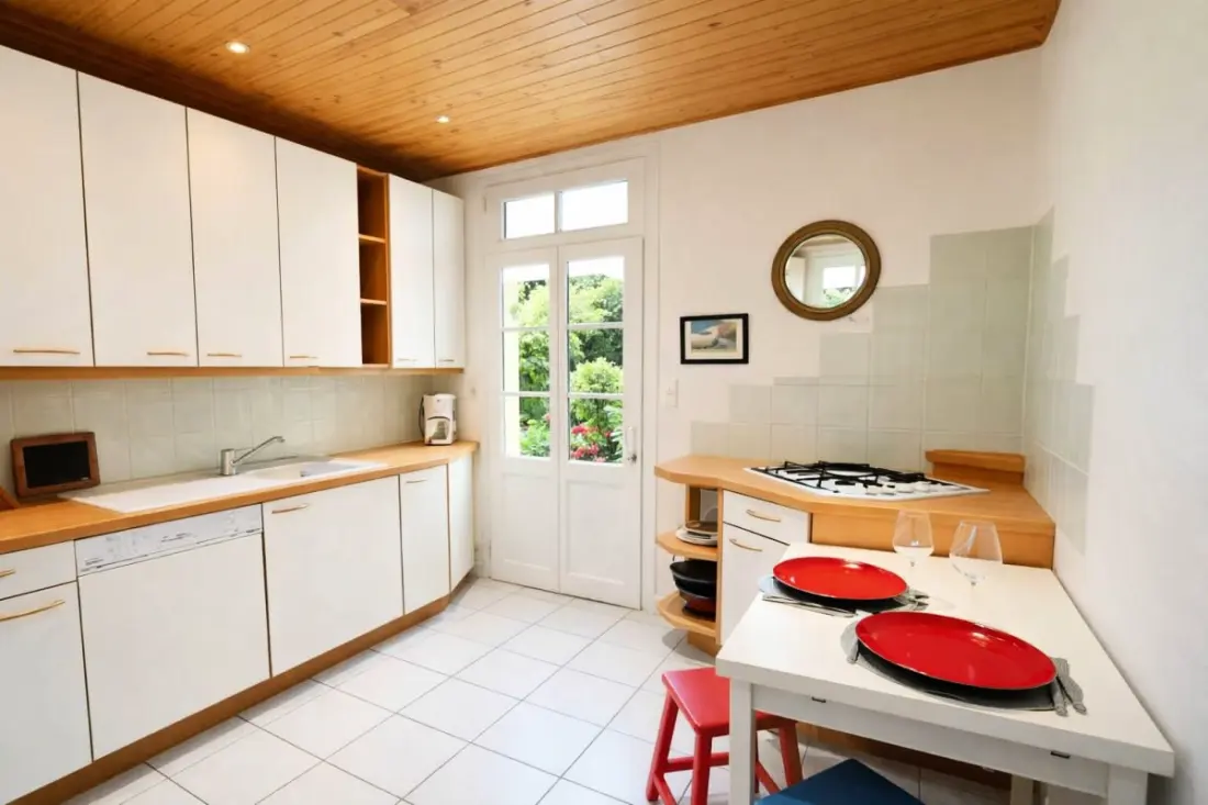 Maison Lumineuse Avec Terrasse Et Jardin