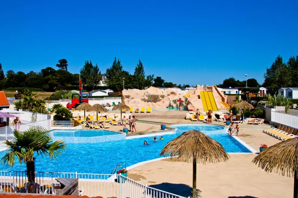 Camping Les Ecureuils4 étoiles★★★★