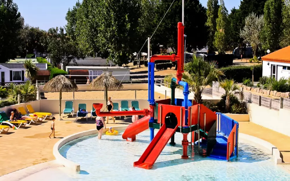 Camping Les Ecureuils4 étoiles★★★★