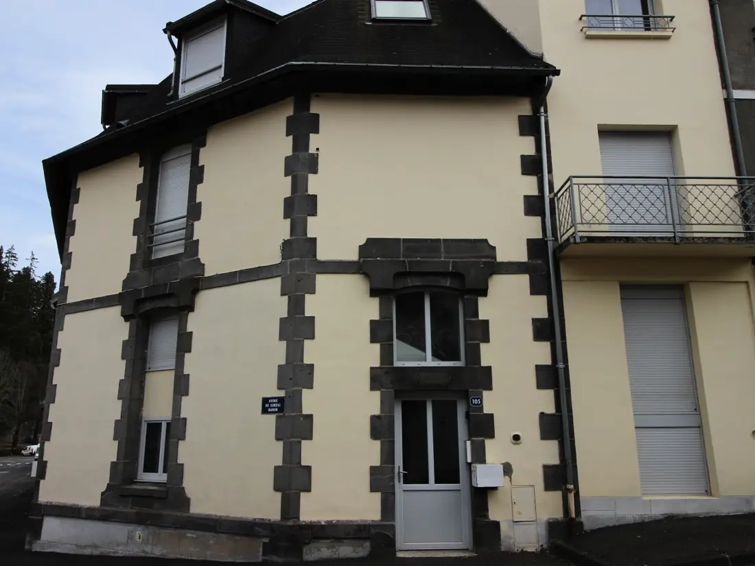 Location de Vacances La Bourboule 83