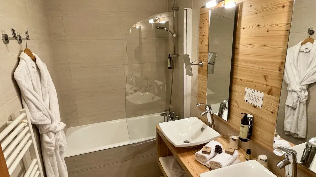 Hôtel Les Vallées4 étoiles★★★★ - Labellemontagne