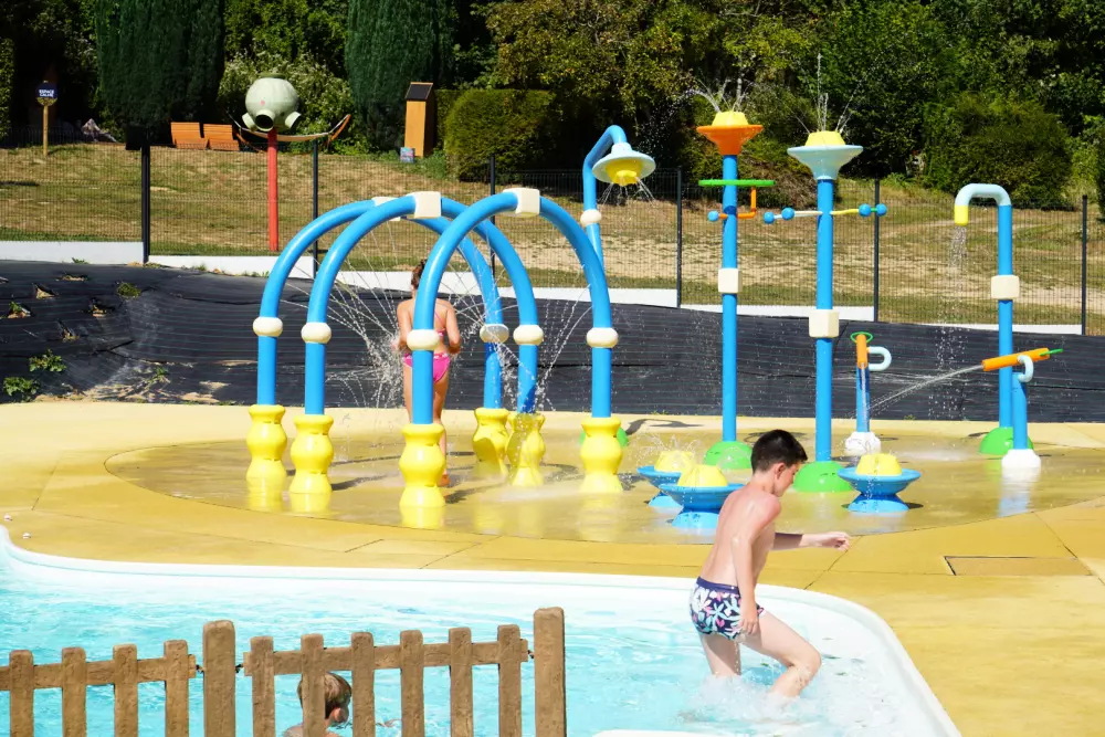 Ushuaïa Villages - Camping Domaine du Blanc Pignon 2 étoiles★★