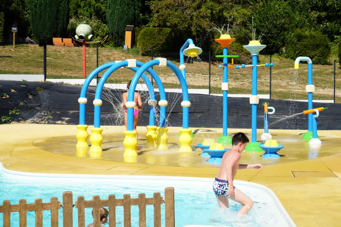 Ushuaïa Villages - Camping Domaine du Blanc Pignon 2 étoiles★★