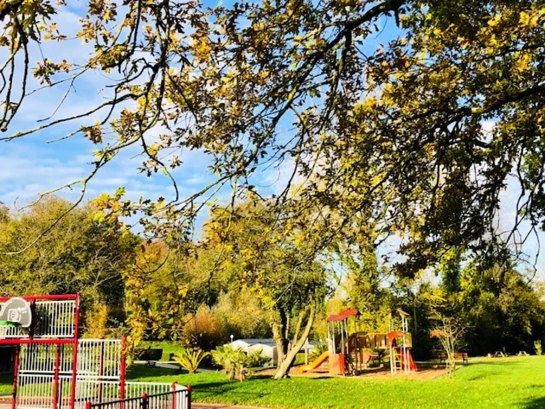 Ushuaïa Villages - Camping Domaine du Blanc Pignon 2 étoiles★★