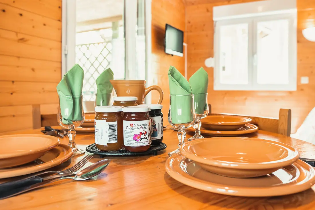 Chalets à La Canourgue