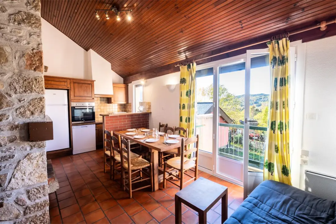 Gîte Gite 6/8 pers. - village des bruguières