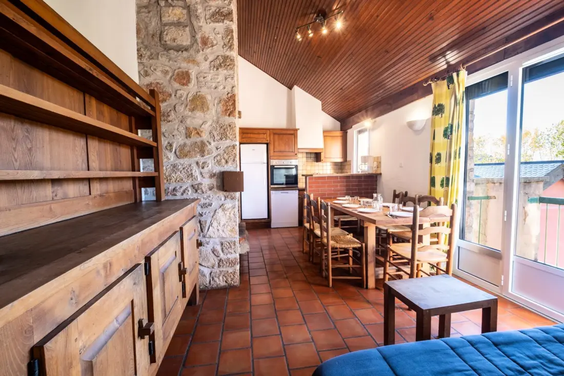 Gîte Gite 6/8 pers. - village des bruguières