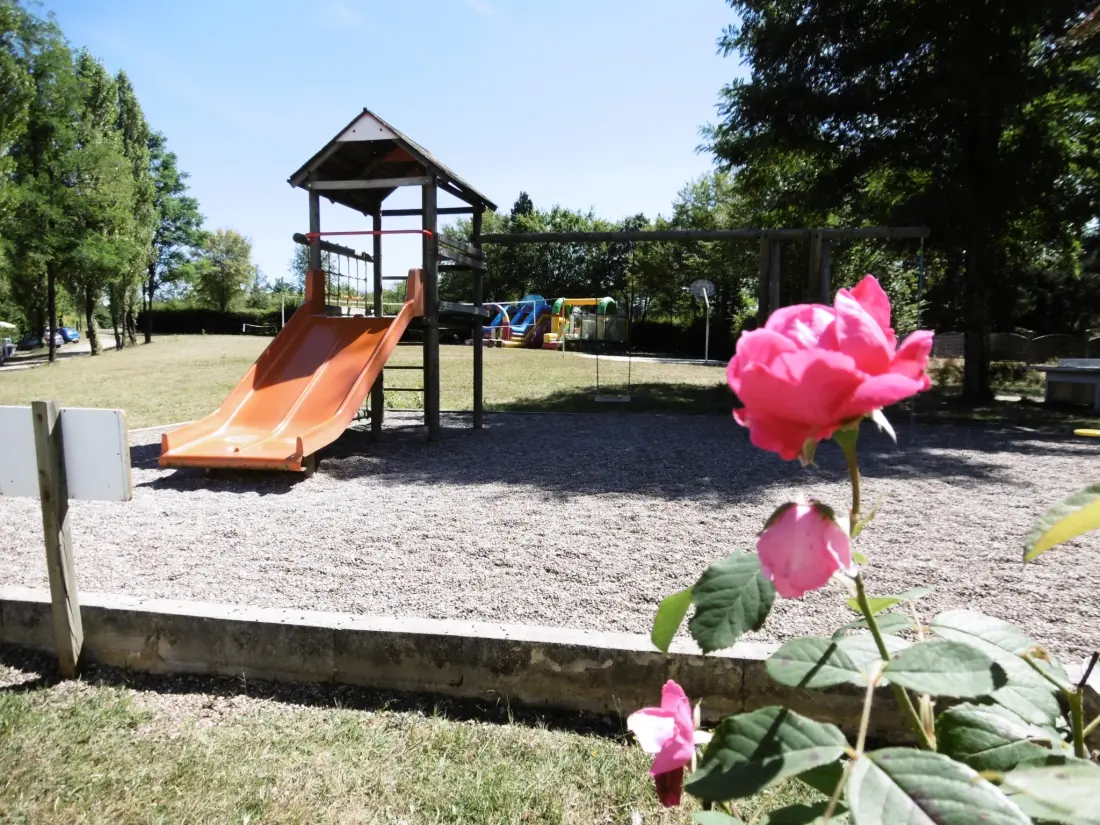 CAMPING LA FAGE 4 étoiles★★★★