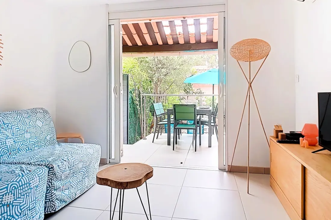 Appartement Avec Terrasse Proche De La Mer