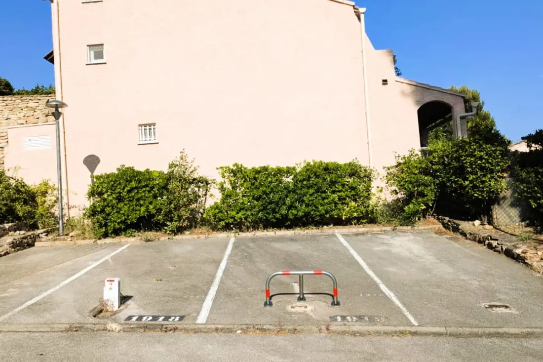 Appartement Avec Terrasse Proche De La Mer