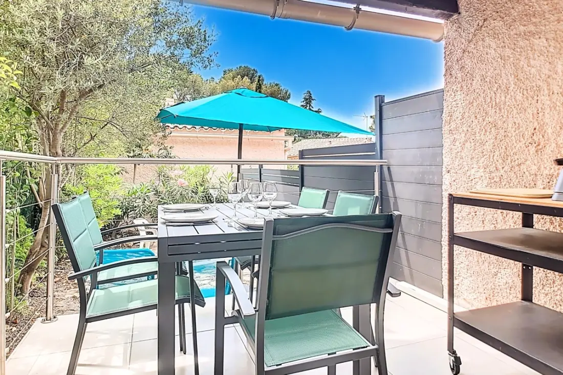Appartement Avec Terrasse Proche De La Mer