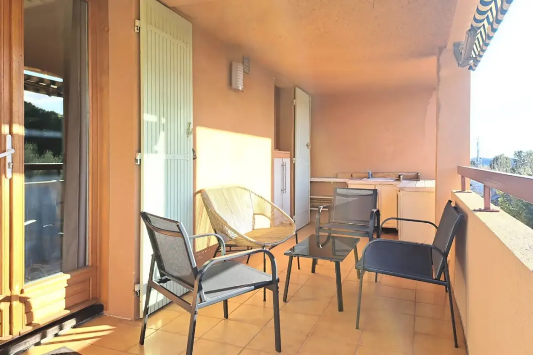Beau Duplex à 300m De La Plage à La Ciotat