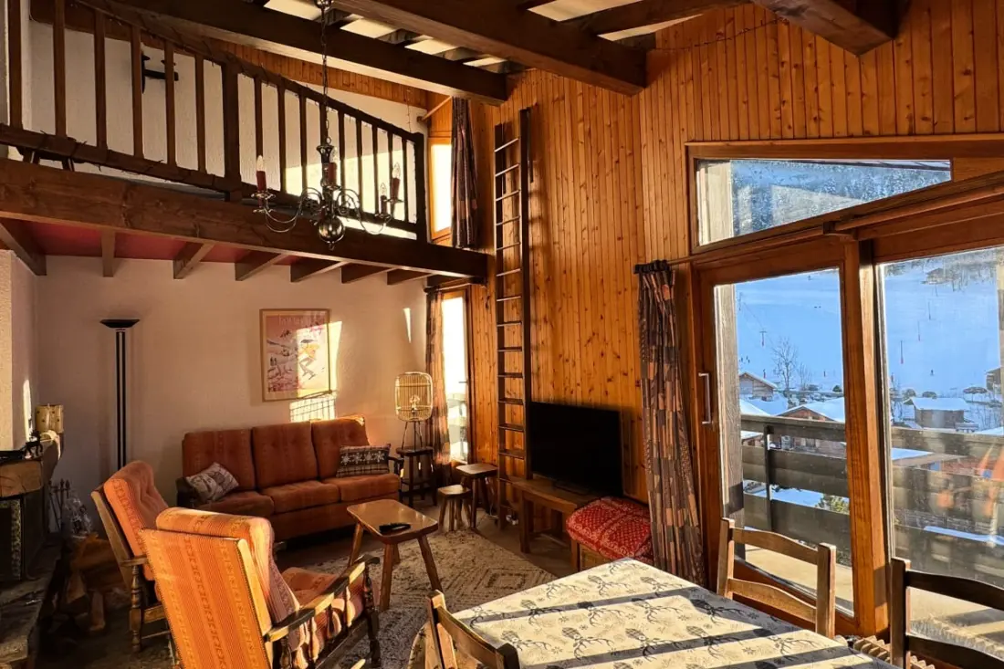 Appartement Avec Balcon Face Aux Pistes De Ski