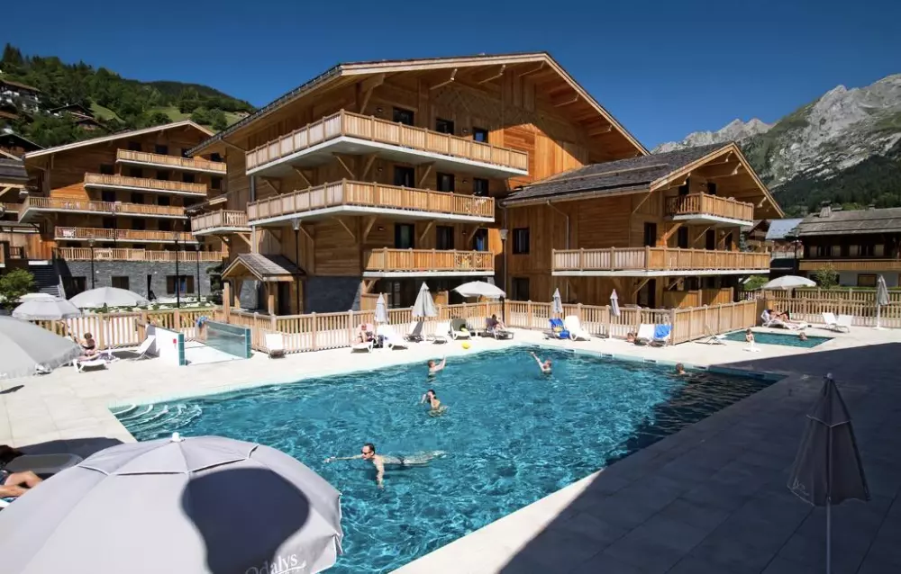Hôtel Prestige Odalys Le Chamois4 étoiles★★★★