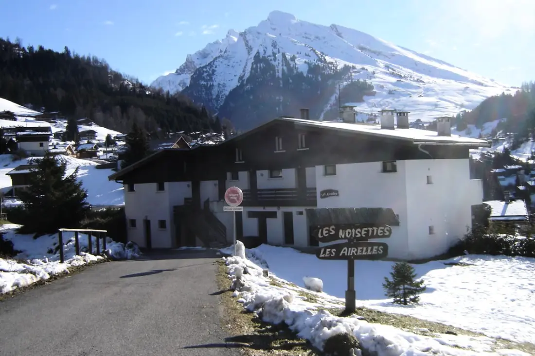 Appartement Avec Balcon à Proximité Des Pistes