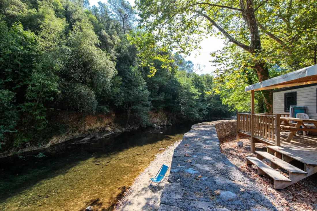 Camping Au Vallon Rouge 4 étoiles★★★★
