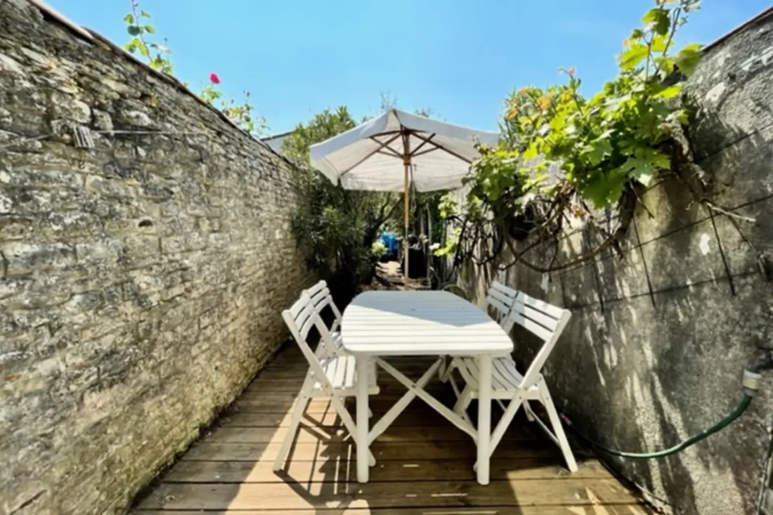 Jolie Maison Rétaise Avec Jardin Proche De La Mer