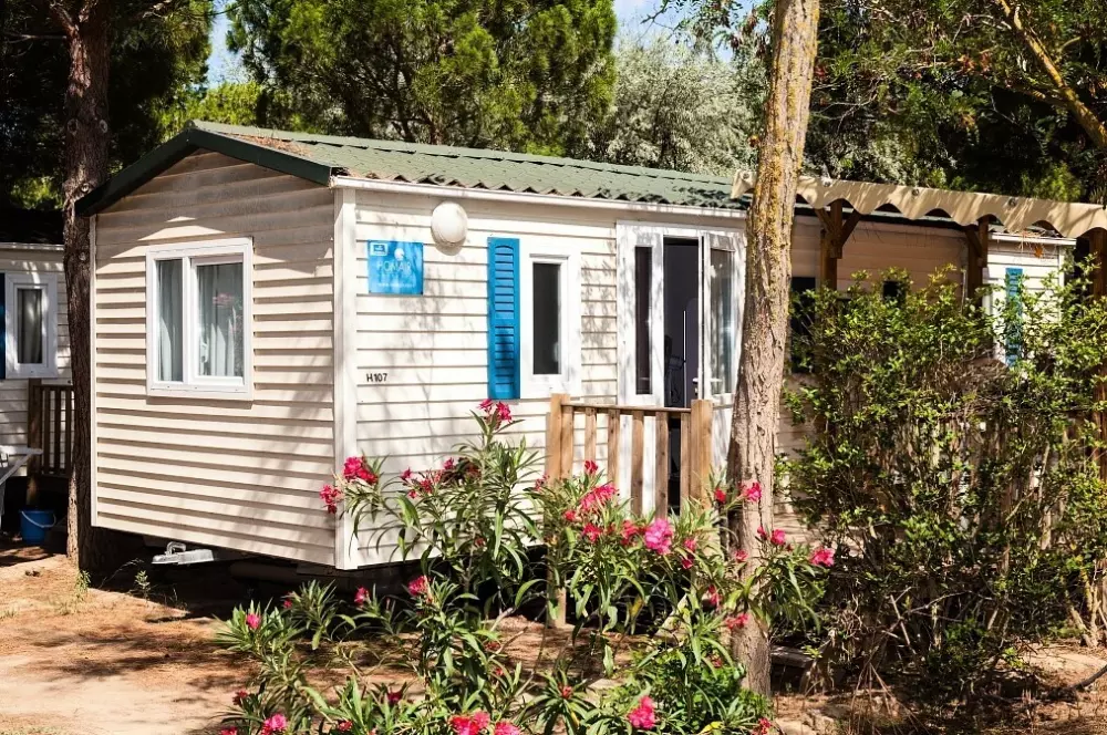 Camping Le Hameau des Pins, La Moutonne