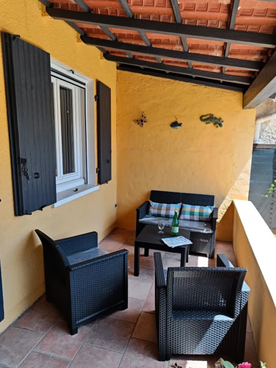 Mas Provençal Au Calme Avec Terrasse Et Jardinet