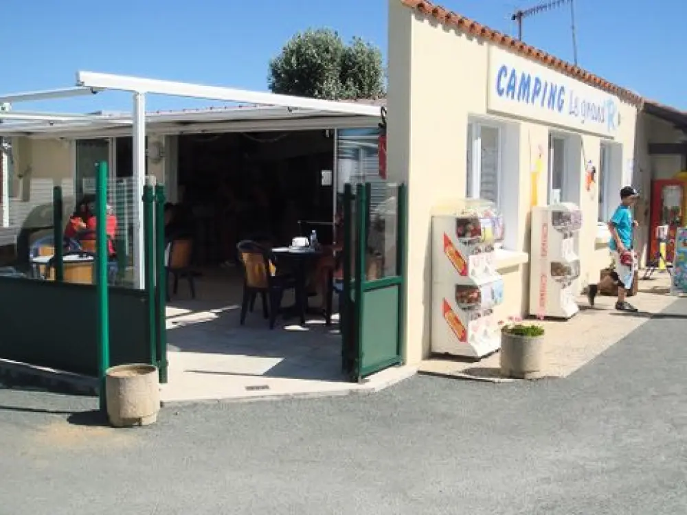 Camping Paradis - Le Grand R  4 étoiles★★★★