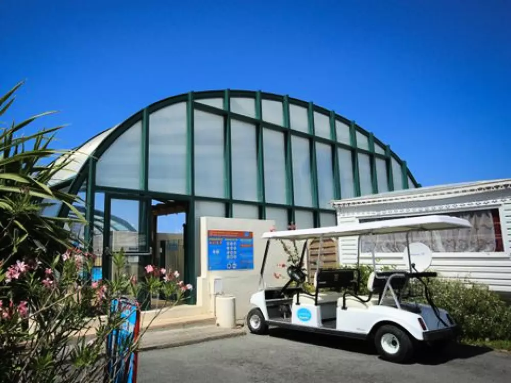 Camping Paradis - Le Grand R  4 étoiles★★★★
