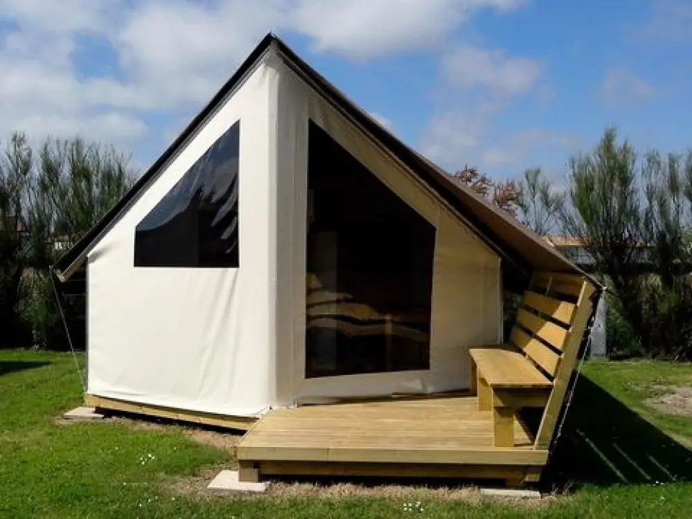 Camping Paradis - Le Grand R  4 étoiles★★★★