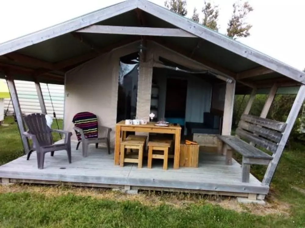 Camping Paradis - Le Grand R  4 étoiles★★★★