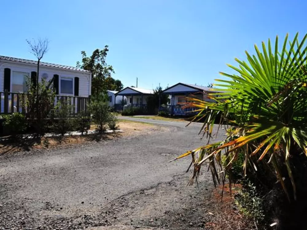 Camping Le Pavillon Bleu  3 étoiles★★★