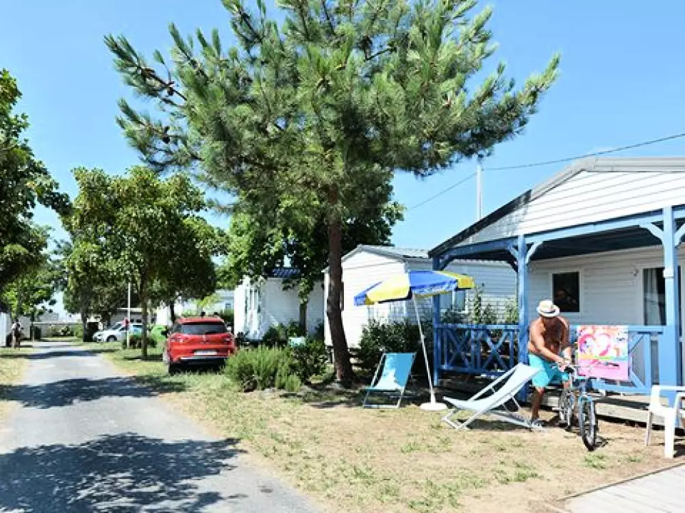 Camping Le Pavillon Bleu  3 étoiles★★★