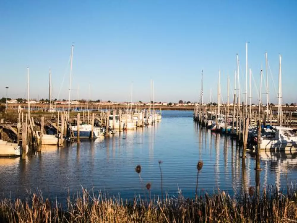 Camping Le Pavillon Bleu  3 étoiles★★★